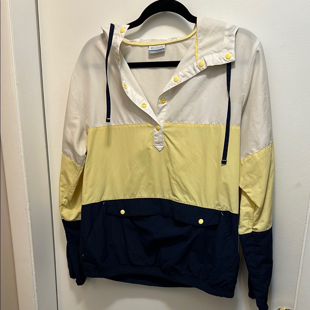 Columbia Lightweight Windbreaker